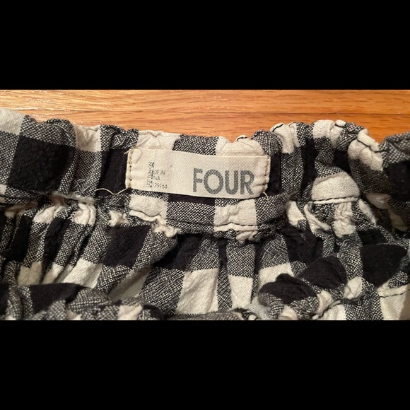 Black and White Checkered Skirt - Girl’s - Picture 3 of 3